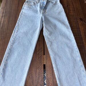 Levi's Women's Light Blue Ribcage Straight Ankle